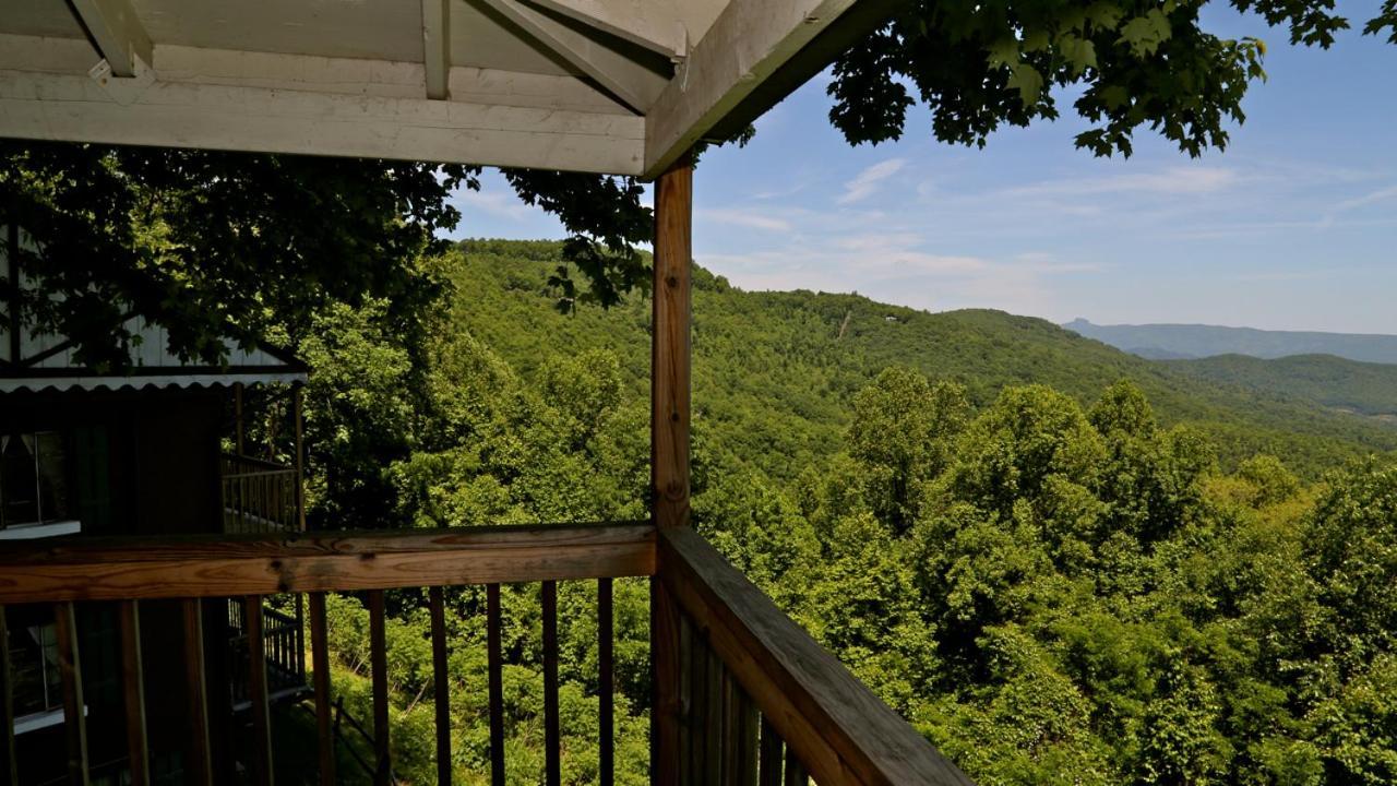 Alpine Inn Little Switzerland Εξωτερικό φωτογραφία