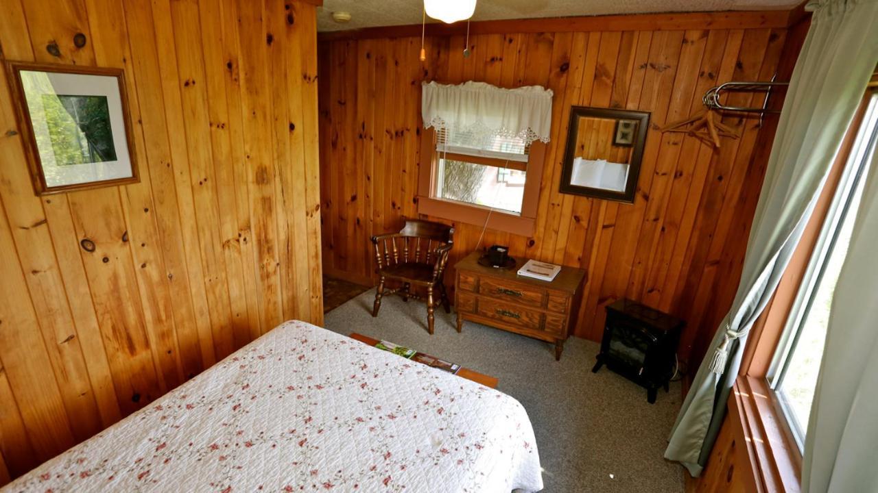 Alpine Inn Little Switzerland Εξωτερικό φωτογραφία