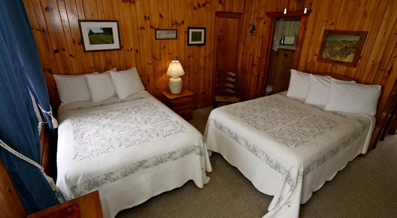 Alpine Inn Little Switzerland Εξωτερικό φωτογραφία